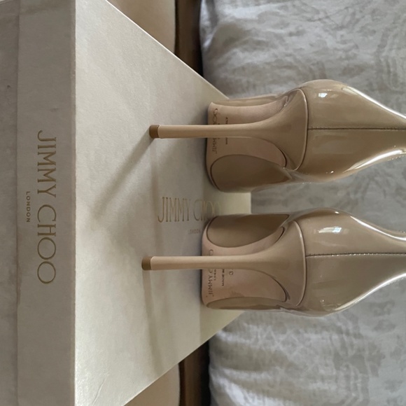 Jimmy Choo Romy 100 in Nude Patent Leather - Picture 5 of 6